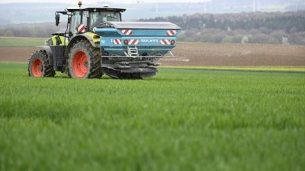 Le projet de loi d'urgence agricole a été approuvé par la commission des Affaires économiques du Sénat