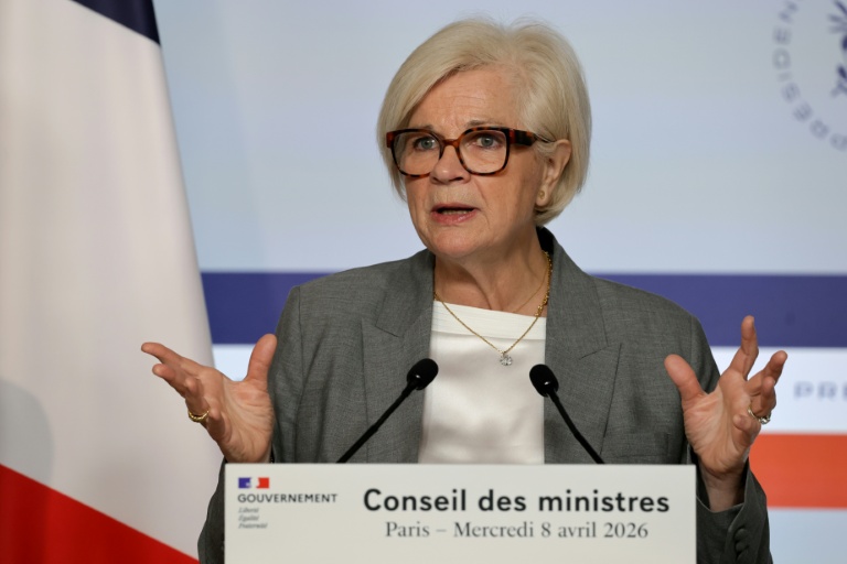 La ministre des Armées, Catherine Vautrin, lors d'une conférence de presse à l'issue du Conseil des ministres à l'Élysée, le 8 avril 2026 à Paris