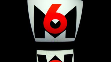 Le groupe M6 a annoncé mardi "un plan d'économies de 80 millions d'euros à horizon 2030", compte tenu des perspectives à la baisse du marché publicitaire et des progrès permis par l'intelligence artificielle.