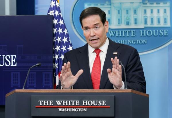 Le secrétaire d'Etat américain Marco Rubio s'exprime lors d'une conférence de presse à la Maison Blanche, le 5 mai 2026, à Washington