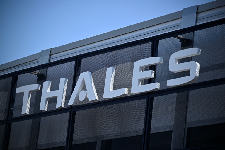 Le contrat lié à la future constellation européenne de satellites Iris2 a contribué au bond des commandes du groupe de haute technologie Thales