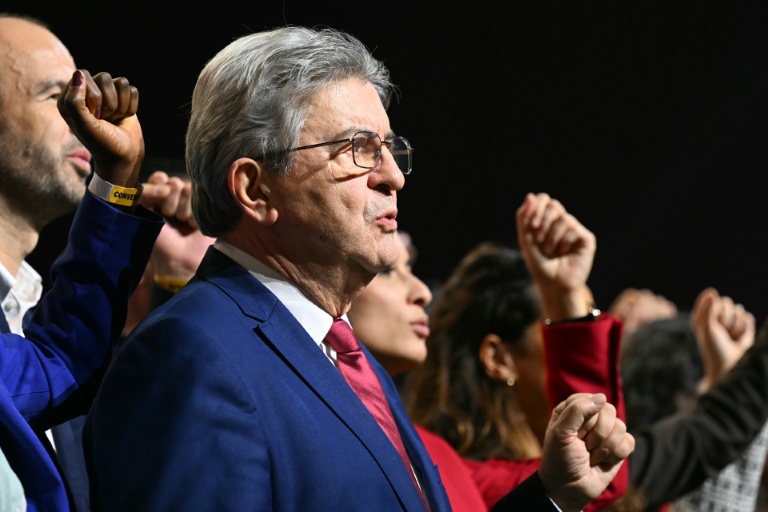 Jean-Luc Mélenchon, chef de file de la France insoumise, lors de la Convention de son mouvement pour les élections municipales 2026, Aubervilliers, le 23 novembre 2025