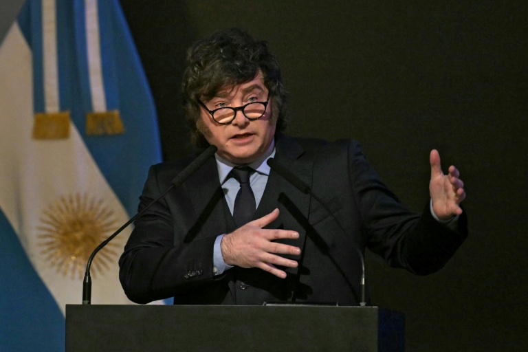 Le président argentin Javier Milei lors d'une conférence à Buenos Aires, le 20 août 2026