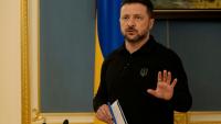 Le président ukrainien Volodymyr Zelensky lors d'une conférence de presse à Kiev le 22 avril 2025