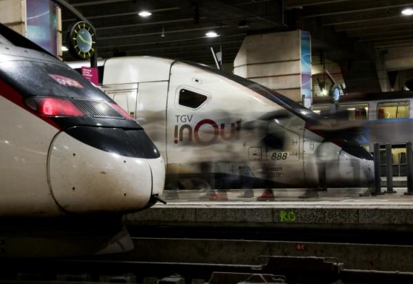 Mobilisation de jeudi: Trafic "normal" pour les TGV et la RATP, perturbations dans les Intercités