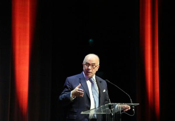 L'ancien Premier ministre socialiste Bernard Cazeneuve à Montrouge (Hauts-de-Seine), le 22 juin 2026
