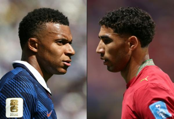 Duel très attendu entre le capitaine des Bleus Kylian Mbappé (à gauche), le 16 juin 2026 à East Rutherford, et son homologue du Maroc Achraf Hakimi, le 24 juin 2026 à Atlanta 