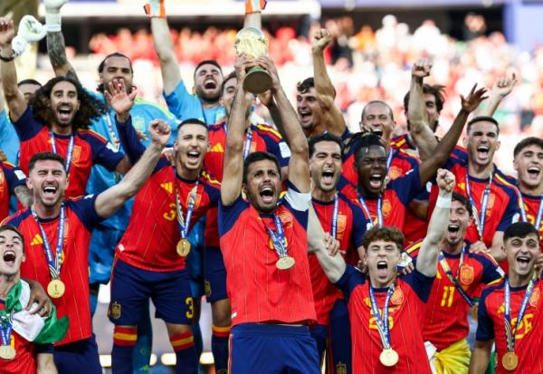 L'Espagne sacrée championne du monde après sa victoire en finale contre l'Argentine, le 19 juillet 2026 à East Rutherford