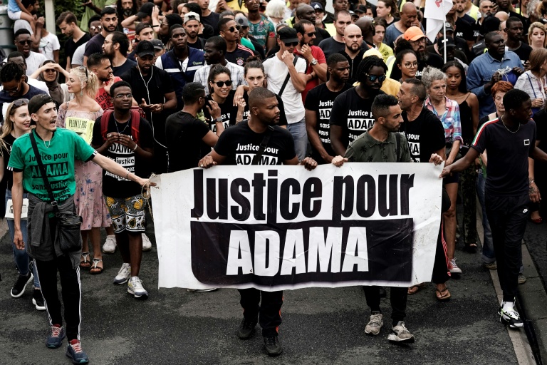 Manifestation en soutien à la famille d'Adama Traoré, à  Beaumont-sur-Oise, le 20 juillet 2019