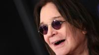 Le chanteur-compositeur britannique Ozzy Osbourne arrive à la 62e cérémonie des Grammy Awards, le 26 janvier 2020, à Los Angeles