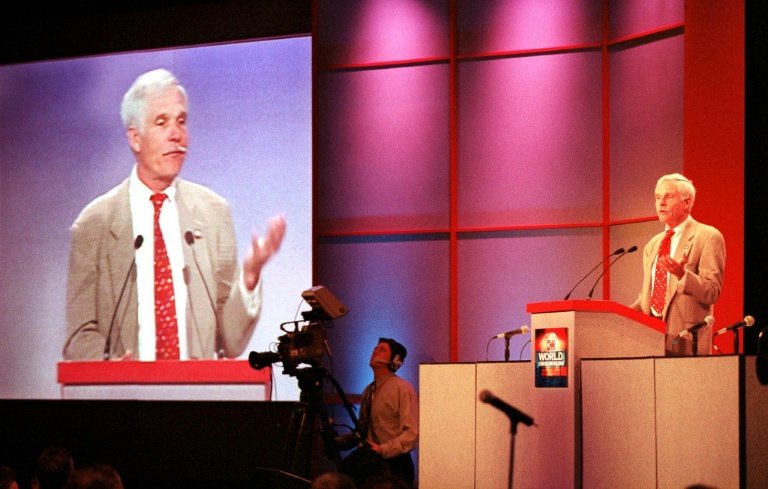 Le fondateur de CNN, Ted Turner, lors de la conférence CNN World Report à Atlanta, en Géorgie, le 31 mai 2000