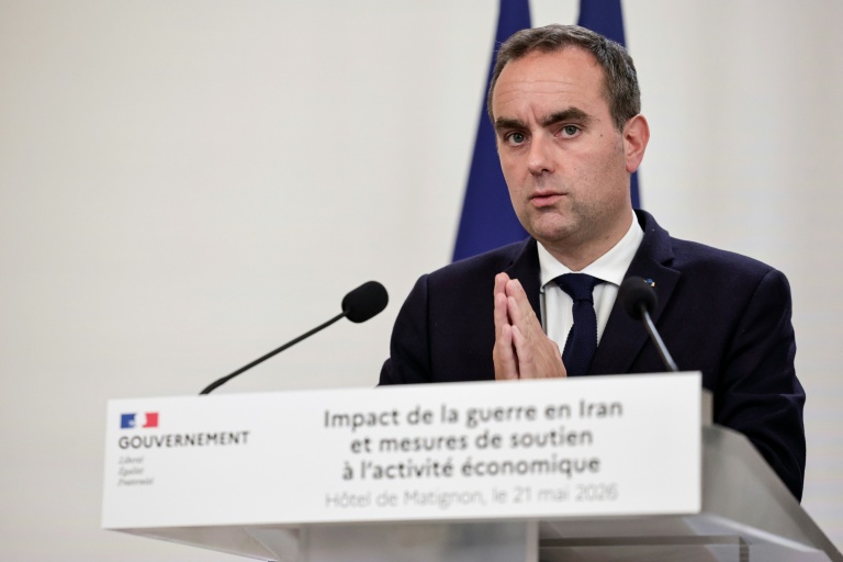 Le Premier ministre Sébastien Lecornu lors d'une conférence de presse à Paris, le 21 mai 2026