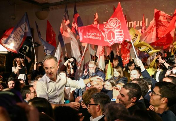 Emmanuel Grégoire à son premier meeting de campagne à la Bellevilloise à Paris, le 14 janvier 2026