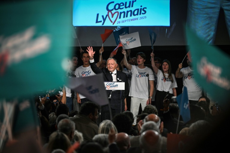 Jean-Michel Aulas tient son premier meeting à Lyon, où il est candidat aux municipales, le 26 septembre 2025