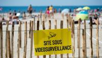 Une plage placée sous vidéosurveillance, à La Grande Motte (Hérault), le 21 mai 2020