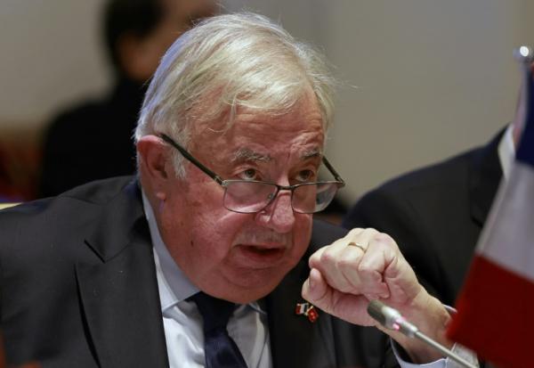 Le président LR du Sénat Gérard Larcher s'exprime le 29 janvier 2026 lors d'un forum à Rabat