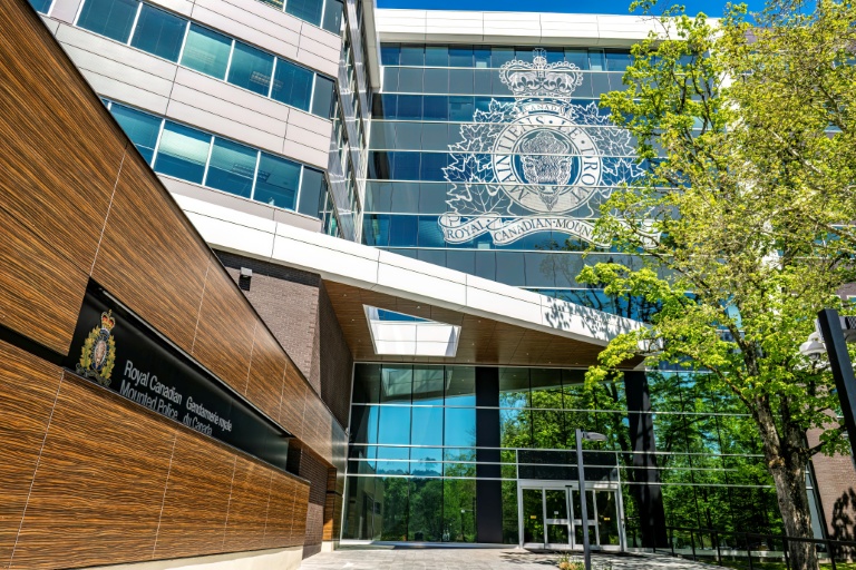 Le siège de la Gendarmerie royale du Canada (GRC) en Colombie-Britannique, dans la ville de Surey, en mai 2024