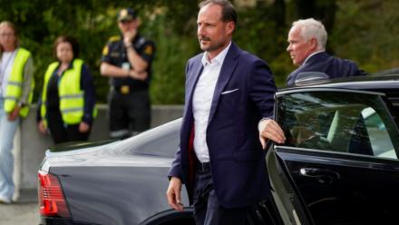 Le prince héritier Haakon photographié à Drammen, au sud-ouest d'Oslo, en Norvège, le 19 juillet 2026.