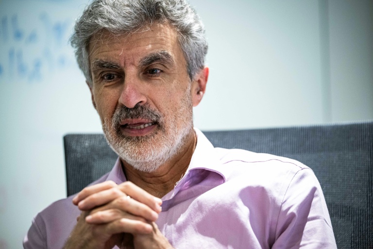 Le chercheur canadien Yoshua Bengio, considéré comme l'un des pères de l'IA, lors d'un entretien avec l'AFP à Montréal, au Canada, le 15 septembre 2026