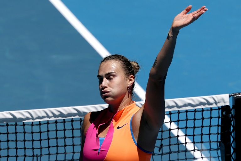 La Bélarusse Aryna Sabalenka après sa victoire contre l'Autrichienne Anastasia Potapova au troisième tour de l'Open d'Australie le 23 janvier 2026 à Melbourne