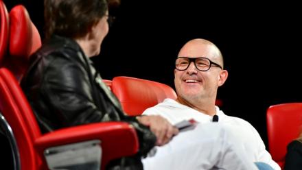 Le designer historique d'Apple Jony Ive, le 7 septembre 2022 à Beverly Hills, en Californie. 