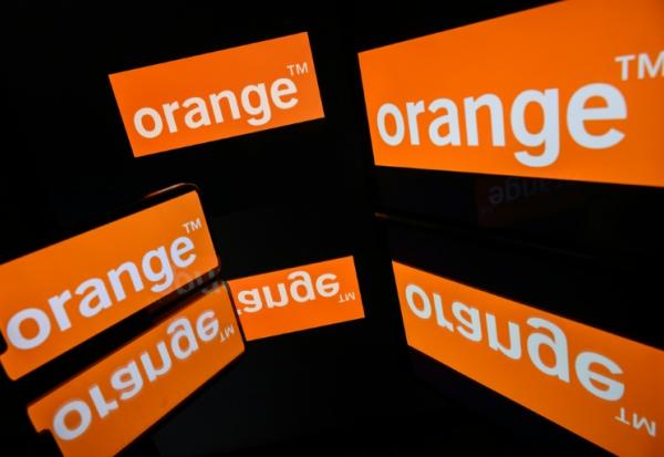 L'opérateur télécom Orange subit mercredi une panne sur son réseau mobile à l'échelle nationale, en lien avec "un incident"