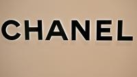 Un magasin Chanel, situé dans le 8e arrondissement de Paris, a été cambriolé à la voiture-bélier dans la nuit de mercredi à jeudi