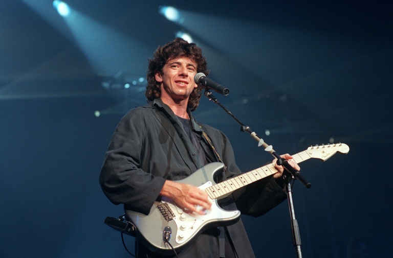 Le chanteur Patrick Bruel en concert au Zénith, le 11 octobre 1990 à Paris