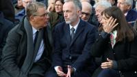 L'ex-premier adjoint à la maire de Paris Patrick Bloche, le maire de Paris Emmanuel Grégoire et l'ancienne maire de Paris Anne Hidalgo assistent à un hommage national à l'ancien Premier ministre français Lionel Jospin, à Paris, le 26 mars 2026