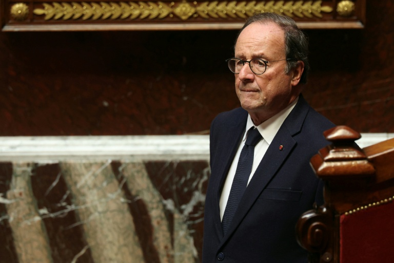 L'ancien chef de l'Etat, François Hollande, à l'Assemblée nationale à Paris le 13 octobre 2026