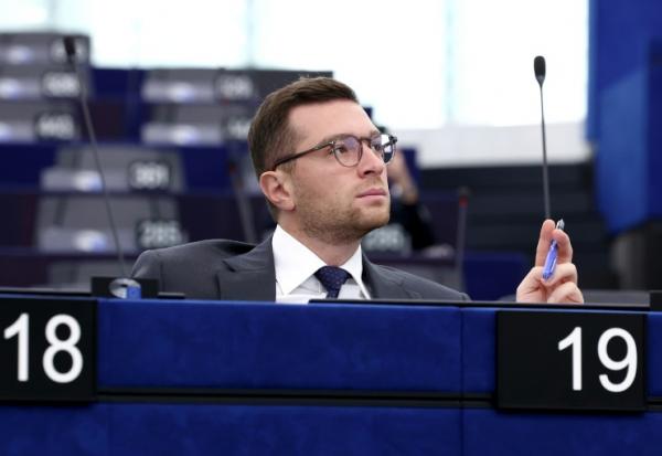 Jordan Bardella au Parlement européen à Strasbourg le 22 octobre 2025