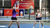 Des joueurs de pickleball sur un terrain de jeu à Hanoï, le 23 décembre 2025