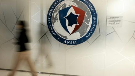 L'Anssi, chargée de protéger la France face aux menaces de cybersécurité, "intervient actuellement au profit d'administrations du ministère de la transition écologique, suite à des suspicions de compromission de certains comptes utilisateurs"