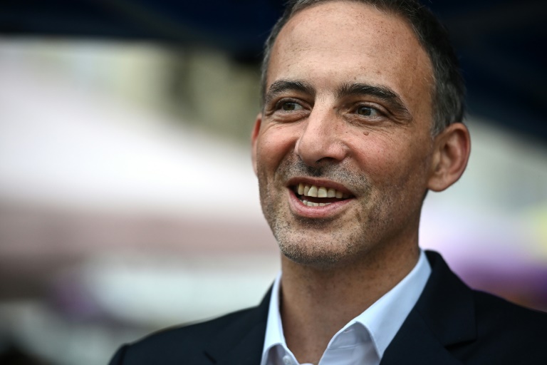 Raphaël Glucksmann lors de la deuxième édition des Rencontres de Place publique, mouvement qu'il copréside, le 4 octobre 2025 à La Réole, en Gironde