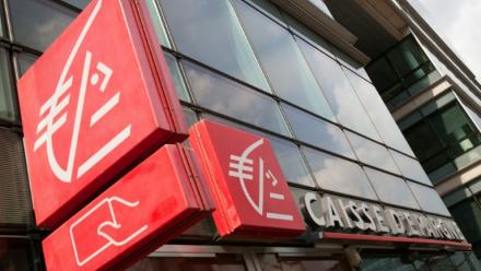 Deux Caisses d'épargne, fililales du groupe BPCE, ont écopé de plus de 9 millions d'euros d'amendes pour pratiques commerciales trompeuses,