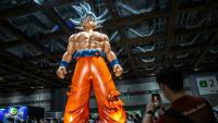Un des personnages du manga japonais "Dragon Ball" au centre d'exposition Tokyo Big Sight à Tokyo, le 6 octobre 2024