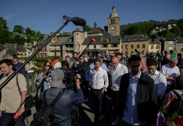 L'ancien Premier ministre et secrétaire général du parti Renaissance Gabriel Attal  participe à une fête de la transhumance Saint-Geniez-d'Olt, dans l'Aveyron, le 23 mai 2026