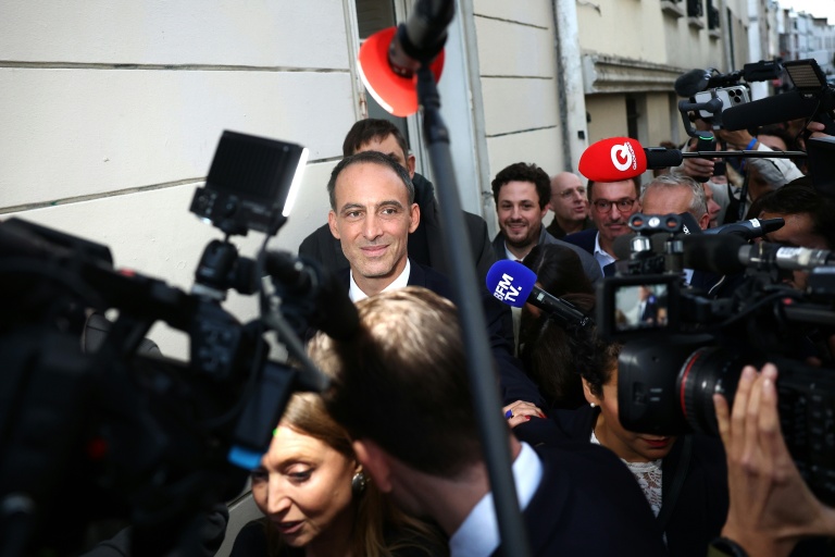 Raphaël Glucksmann, candidat du Parti socialiste (PS) et de la gauche centre-gauche Place Publique (PP), Paris, le 11 octobre 2026 