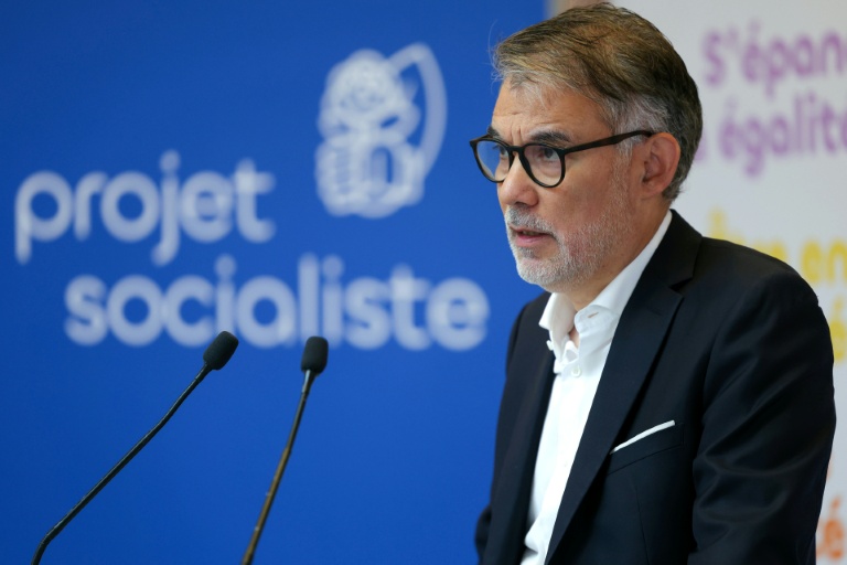 Le premier secrétaire du PS Olivier Faure lors d'une conférence de presse le 30 juin 2026 à Paris 