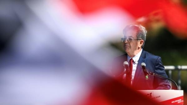 Jean-Luc Mélenchon lors de son discours de clôture des universités d'été de LFI, à Châteauneuf-sur-Isère, dans la Drôme, le 23 août 2026