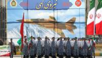 Des soldats iraniens participent à un défilé pour la Journée de l'armée, le 17 avril 2024 à Téhéran