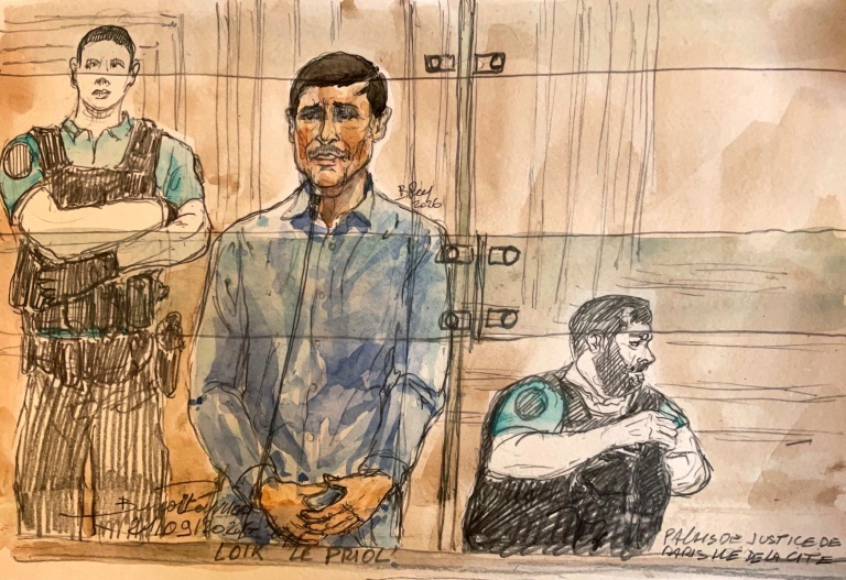 Croquis d'audience montrant Loïk Le Priol devant la cour d'assises de Paris le 21 septembre 2026