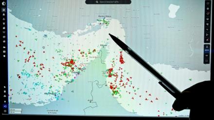 Le trafic naval dans le détroit d'Ormuz, sur le site Marinetraffic, le 4 mars 2026. 