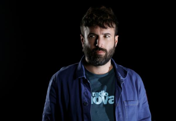 L'humoriste Aymeric Lompret à Paris le 22 octobre  2024