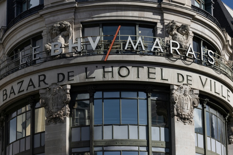 Façade du magasin parisien BHV, le 5 octobre 2025