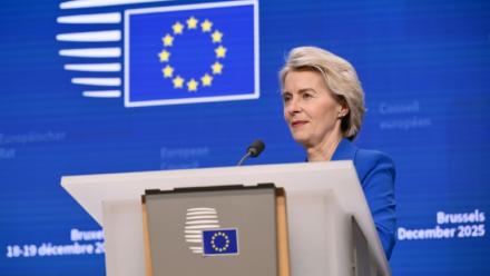 La présidente de la Commission européenne, Ursula von der Leyen, à Bruxelles le 19 décembre 2025.