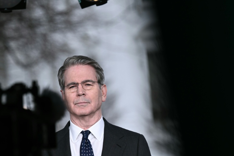 Le secrétaire américain au Trésor, Scott Bessent à la Maison Blanche, le 6 mars 2026 à Washington