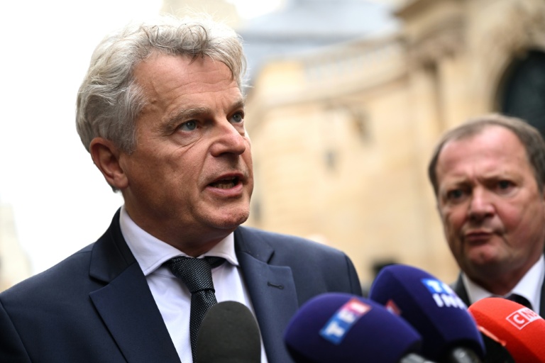 Le secrétaire national du parti communiste Fabien Roussel, à Matignon, Paris, le 8 octobre 2025