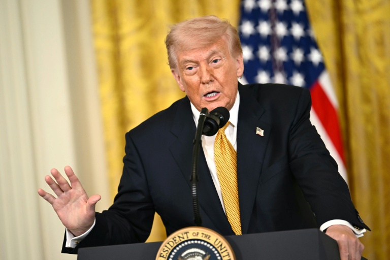 Le président américain Donald Trump prend la parole lors d'une cérémonie organisée à la Maison Blanche, le 6 mai 2026, à Washington