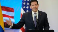 Le secrétaire d'Etat américain Marco Rubio tient une conférence de presse lors d'une cérémonie de signature d'accords bilatéraux avec le président colombien Abelardo de la Espriella (hors-champ) à Barranquilla, en Colombie, le 8 septembre 2026